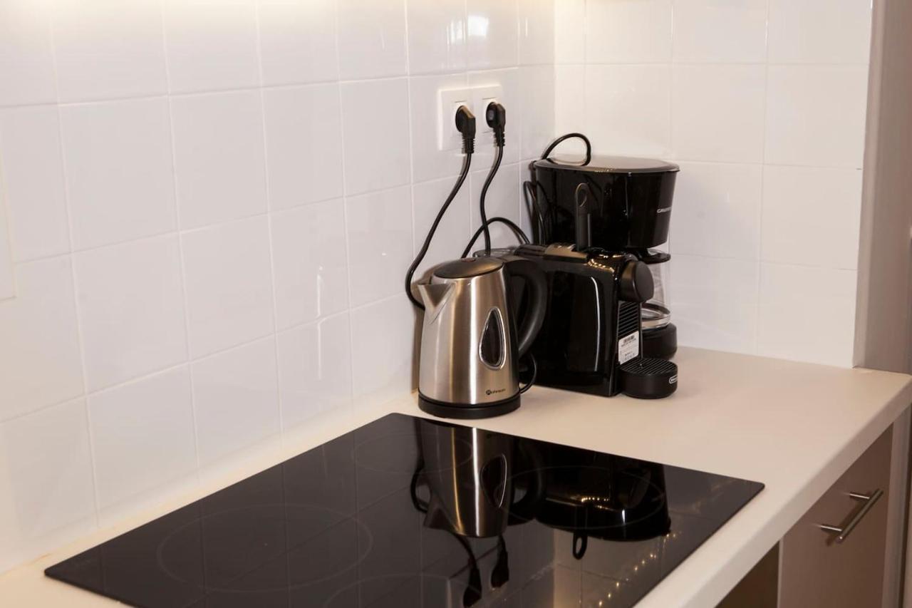 Chic & Comfortable Central Apart, Close To National Archeological Museum! Athena Bagian luar foto