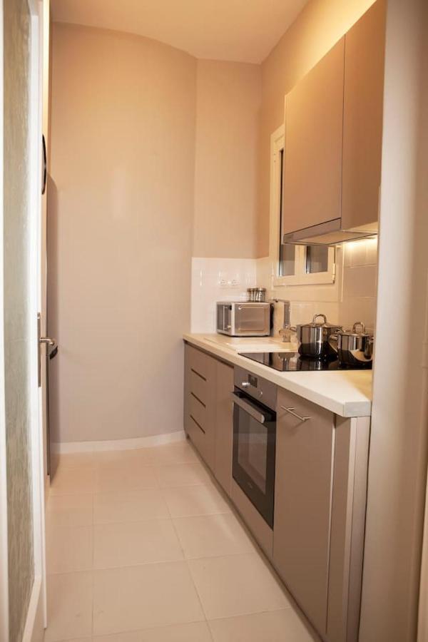 Chic & Comfortable Central Apart, Close To National Archeological Museum! Athena Bagian luar foto